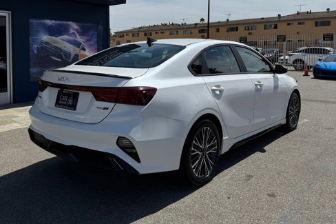 Used 2023 Kia Forte GT-Line image 5