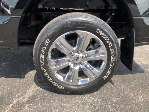 Used 2018 Ford F150 XLT w/ Equipment Group 302A Luxury image 27