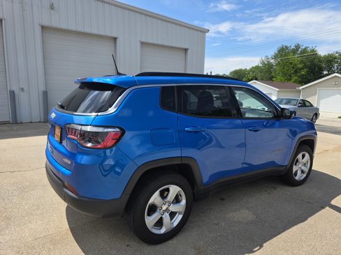 Certified 2021 Jeep Compass Latitude w/ Convenience Group image 8