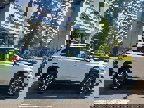Used 2021 Subaru Crosstrek 2.5i Limited image 2