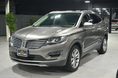 Used 2017 Lincoln MKC Select w/ Select Plus Package image 4