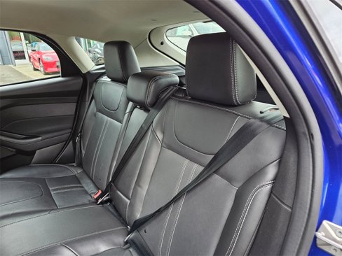 Used 2013 Ford Focus Titanium w/ Titanium Handling Pkg image 11