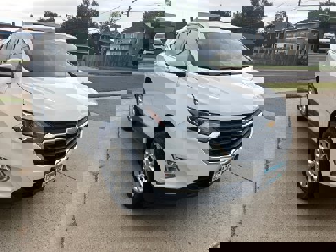 Used 2020 Chevrolet Equinox LT image 4