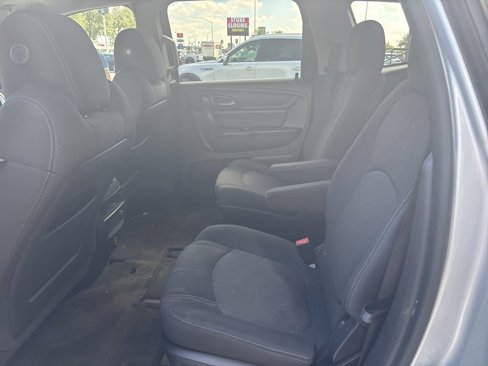 Used 2016 Chevrolet Traverse LT image 11