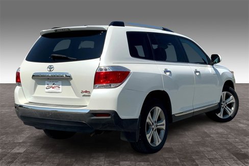 Used 2013 Toyota Highlander Limited image 14