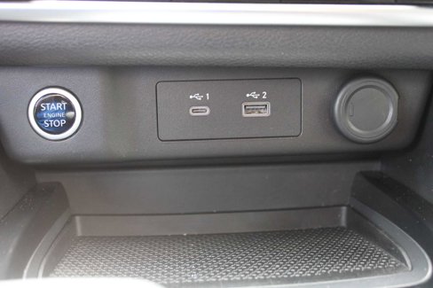 Used 2023 Nissan Rogue SV image 39