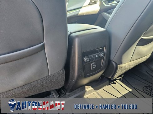 Used 2020 Buick Enclave Essence w/ LPO, Floor Liner Package image 21