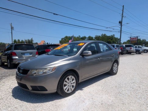 Used 2010 Kia Forte EX image 1