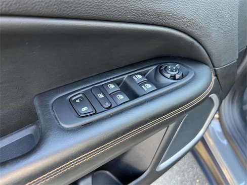Used 2019 Jeep Compass Limited image 19