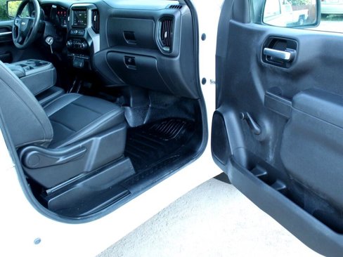 Used 2019 Chevrolet Silverado 1500 W/T w/ Trailering Package image 17
