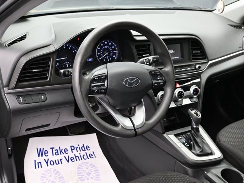 Used 2019 Hyundai Elantra SE w/ Cargo Package image 15