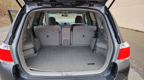 Used 2012 Toyota Highlander 4WD image 12