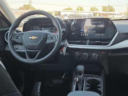 New 2026 Chevrolet Trax LS w/ LS Convenience Package image 18