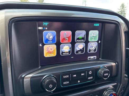 Used 2017 Chevrolet Silverado 1500 High Country image 31