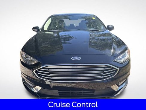 Certified 2018 Ford Fusion SE w/ Equipment Group 201A image 10