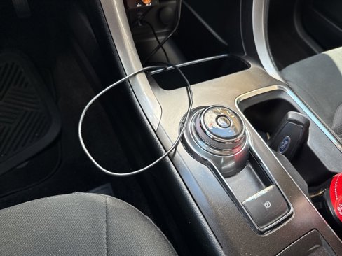 Used 2018 Ford Fusion SE w/ Fusion SE Technology Package image 27