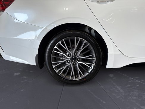 Certified 2022 Kia Forte GT-Line w/ GT-Line Premium Package image 43