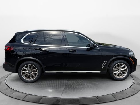 Used 2022 BMW X5 xDrive40i w/ Premium Package image 8