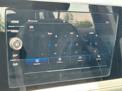 New 2025 Volkswagen Taos S image 10
