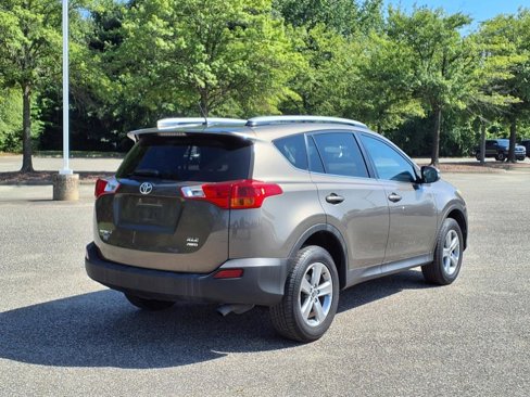 Used 2015 Toyota RAV4 XLE image 5