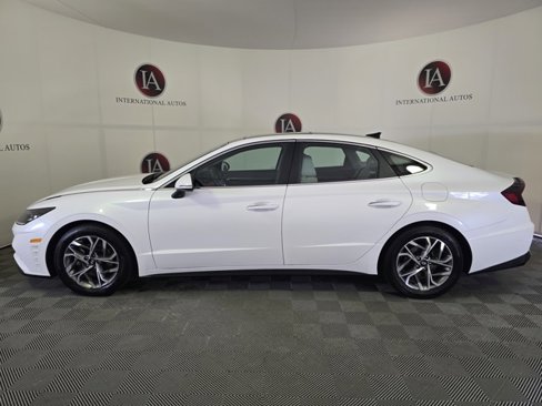 Certified 2022 Hyundai Sonata SEL w/ Convenience Package image 6