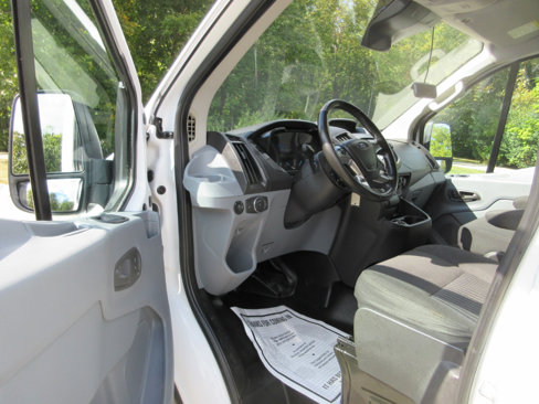 Used 2017 Ford Transit 250 130 Low Roof image 21
