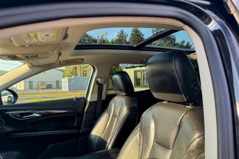 Used 2021 Buick Envision Essence w/ Sport Touring Package image 14
