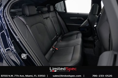 Used 2025 BMW M5 image 45