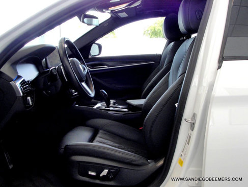 Used 2022 BMW 540i w/ M Sport Package image 30
