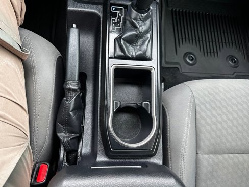 Used 2021 Toyota Tacoma SR image 61
