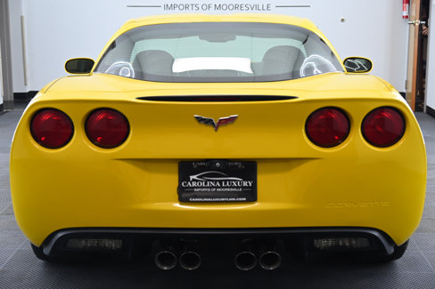 Used 2009 Chevrolet Corvette Coupe image 3