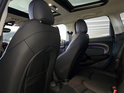 Certified 2023 MINI Cooper S image 9