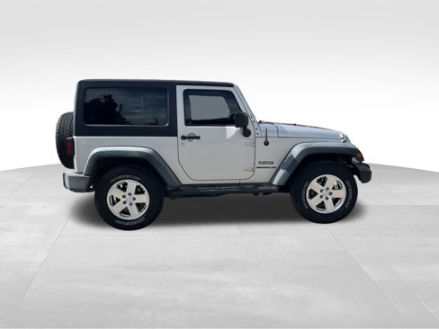Used 2012 Jeep Wrangler Sport w/ Connectivity Group image 4