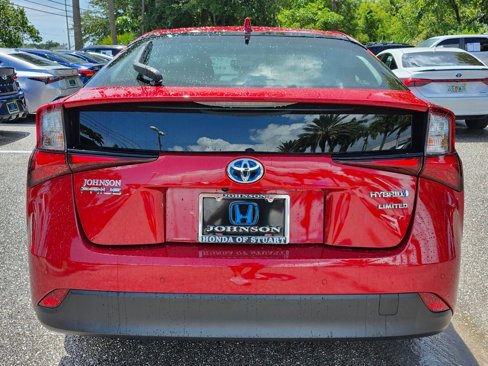 Used 2022 Toyota Prius Limited w/ Premium Convenience Package image 13