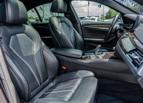 Used 2019 BMW 530i w/ Convenience Package image 29
