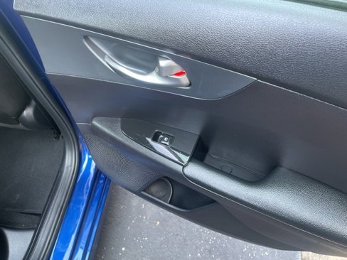 Used 2021 Kia Forte LXS image 48