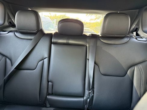 New 2026 Jeep Compass Limited image 9