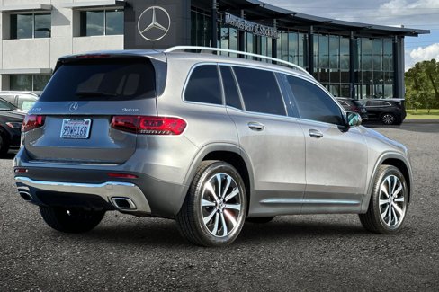 Certified 2021 Mercedes-Benz GLB 250 4MATIC image 4