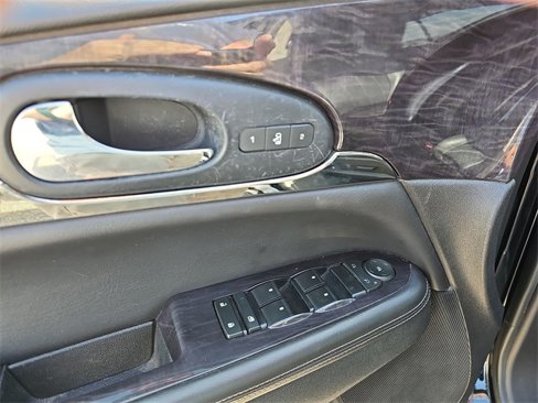 Used 2017 Buick Enclave Leather image 22