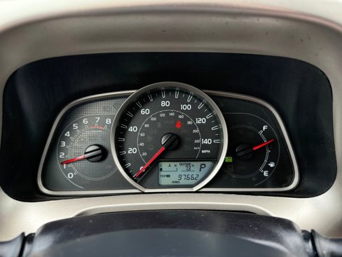 Used 2023 Kia Sorento S w/ Panoramic Sunroof Package image 32