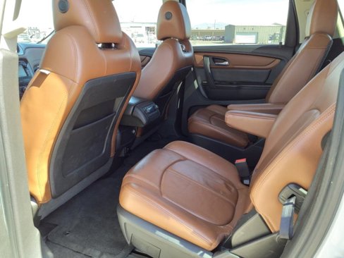 Used 2017 Chevrolet Traverse LT image 13