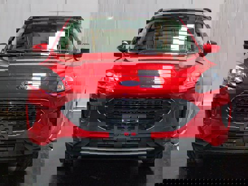 Used 2021 Ford Escape SE w/ Cold Weather Package image 2