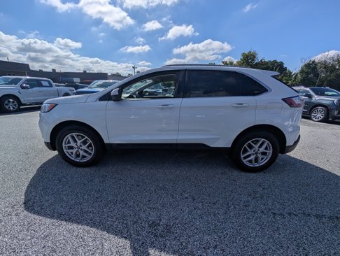 Certified 2022 Ford Edge SEL w/ Convenience Package image 3