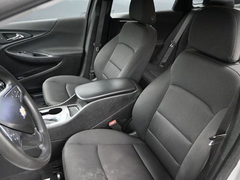 Used 2019 Chevrolet Malibu LS image 21