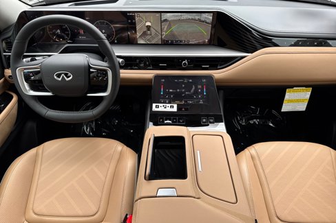 New 2025 INFINITI QX80 Luxe image 14