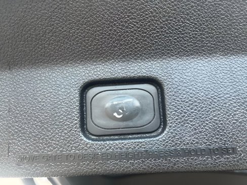 Used 2016 Ford Explorer XLT w/ Equipment Group 202A image 41