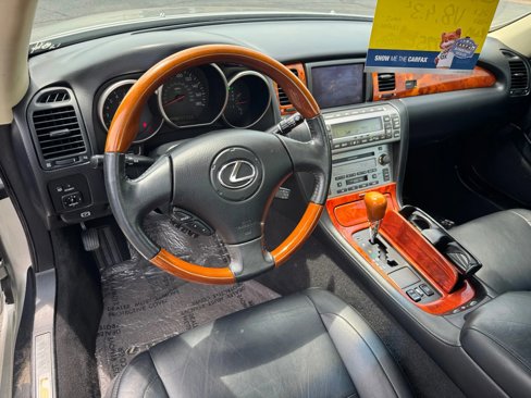 Used 2005 Lexus SC 430 Convertible w/ Preferred Accessory Pkg image 8