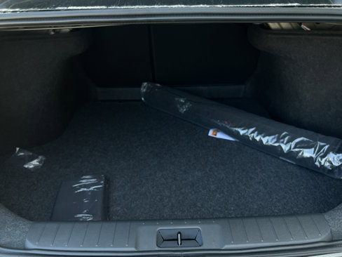 New 2025 Nissan Sentra SV image 12