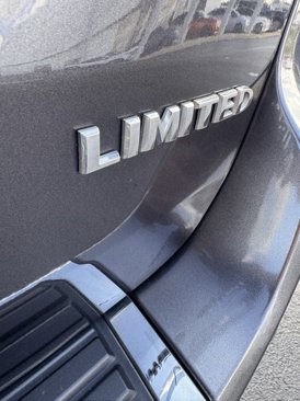 Used 2020 Jeep Grand Cherokee Limited w/ Luxury Group II image 9