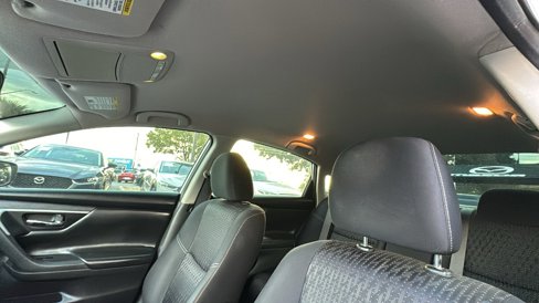 Used 2017 Nissan Altima 2.5 SV image 15